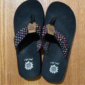 Yellow Box sandals flipflops